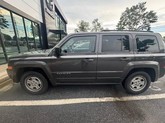 JEEP PATRIOT 2016 1C4NJPBA2GD547050 image