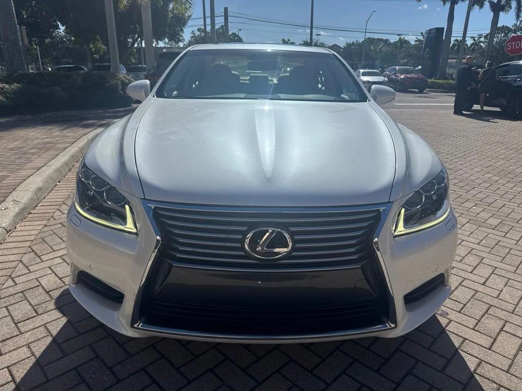 lexus ls 2016 JTHGL5EF3G5056302 image lexus ls 2016 JTHGL5EF3G5056302 image