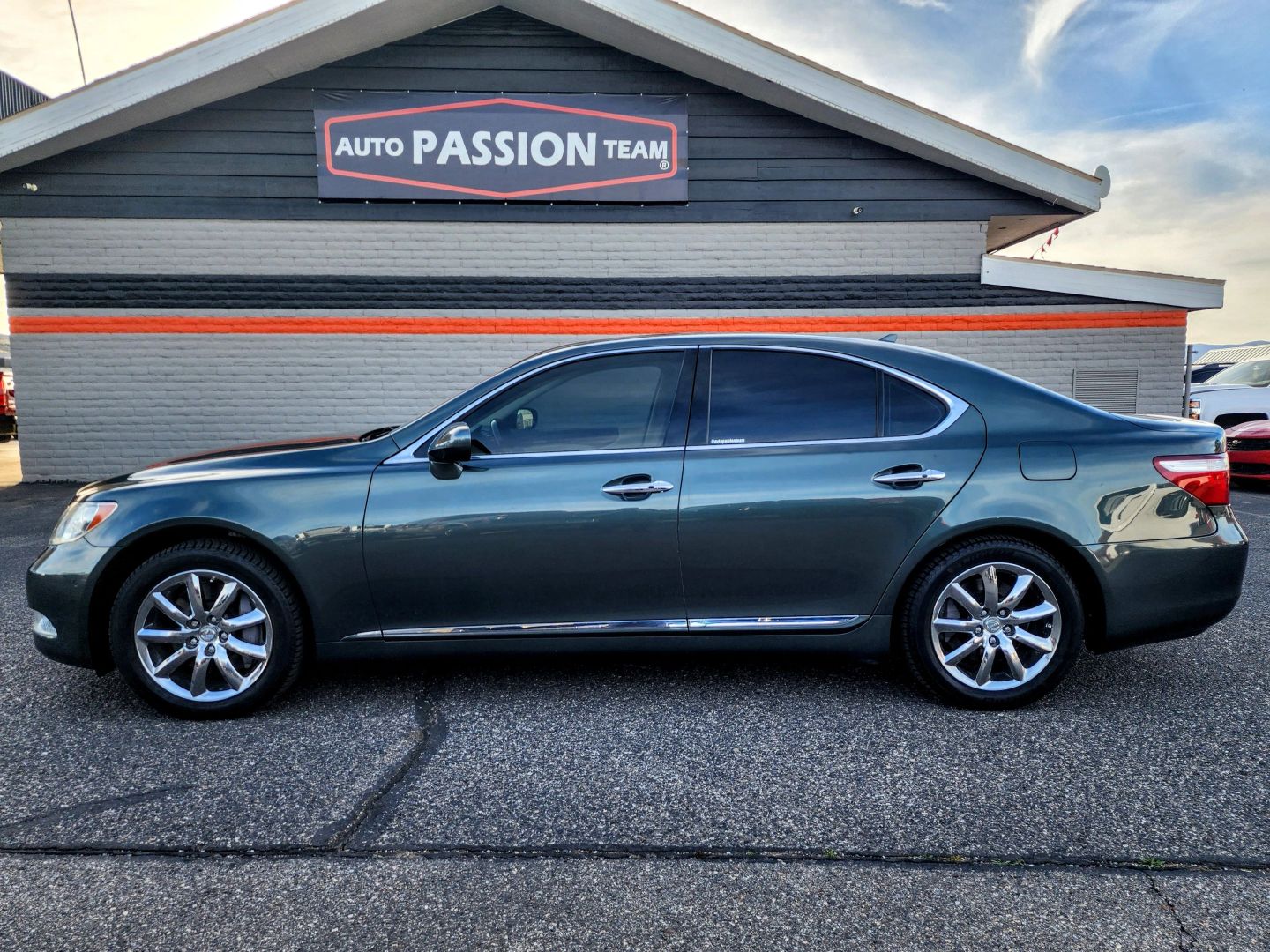 lexus ls 2009 JTHCL46F195003009 image lexus ls 2009 JTHCL46F195003009 image