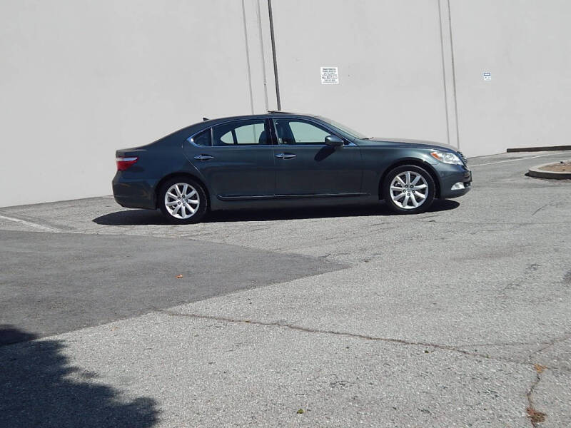 lexus ls 2007 JTHGL46F475002077 image lexus ls 2007 JTHGL46F475002077 image