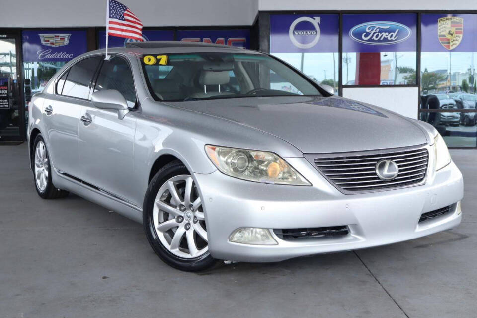 lexus ls 2007 JTHGL46F275002112 image lexus ls 2007 JTHGL46F275002112 image