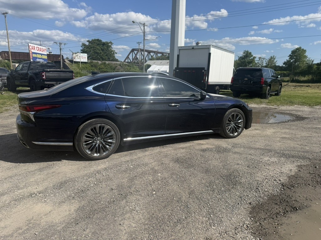 lexus ls 2018 JTHC5LFF5J5004303 image lexus ls 2018 JTHC5LFF5J5004303 image