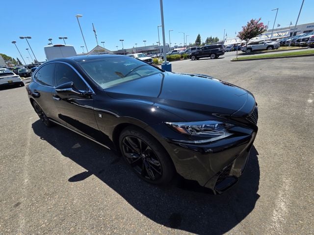 lexus ls 2018 JTHB51FFXJ5000280 image lexus ls 2018 JTHB51FFXJ5000280 image