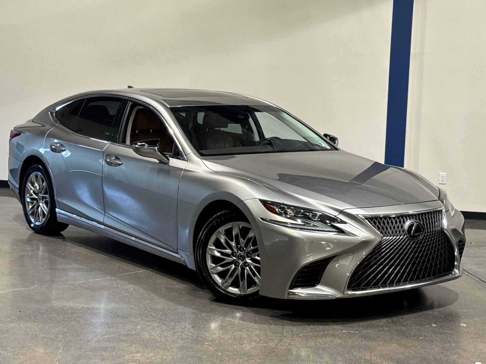 lexus ls 2018 JTHB51FF4J5004342 image lexus ls 2018 JTHB51FF4J5004342 image