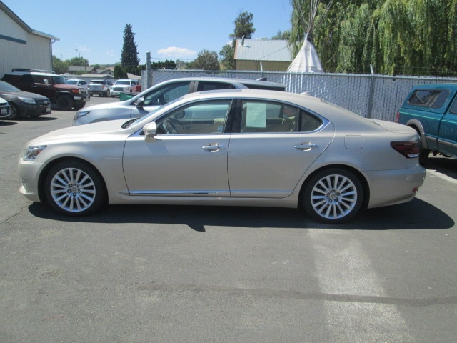 lexus ls 2017 JTHCL5EF1H5028384 image lexus ls 2017 JTHCL5EF1H5028384 image