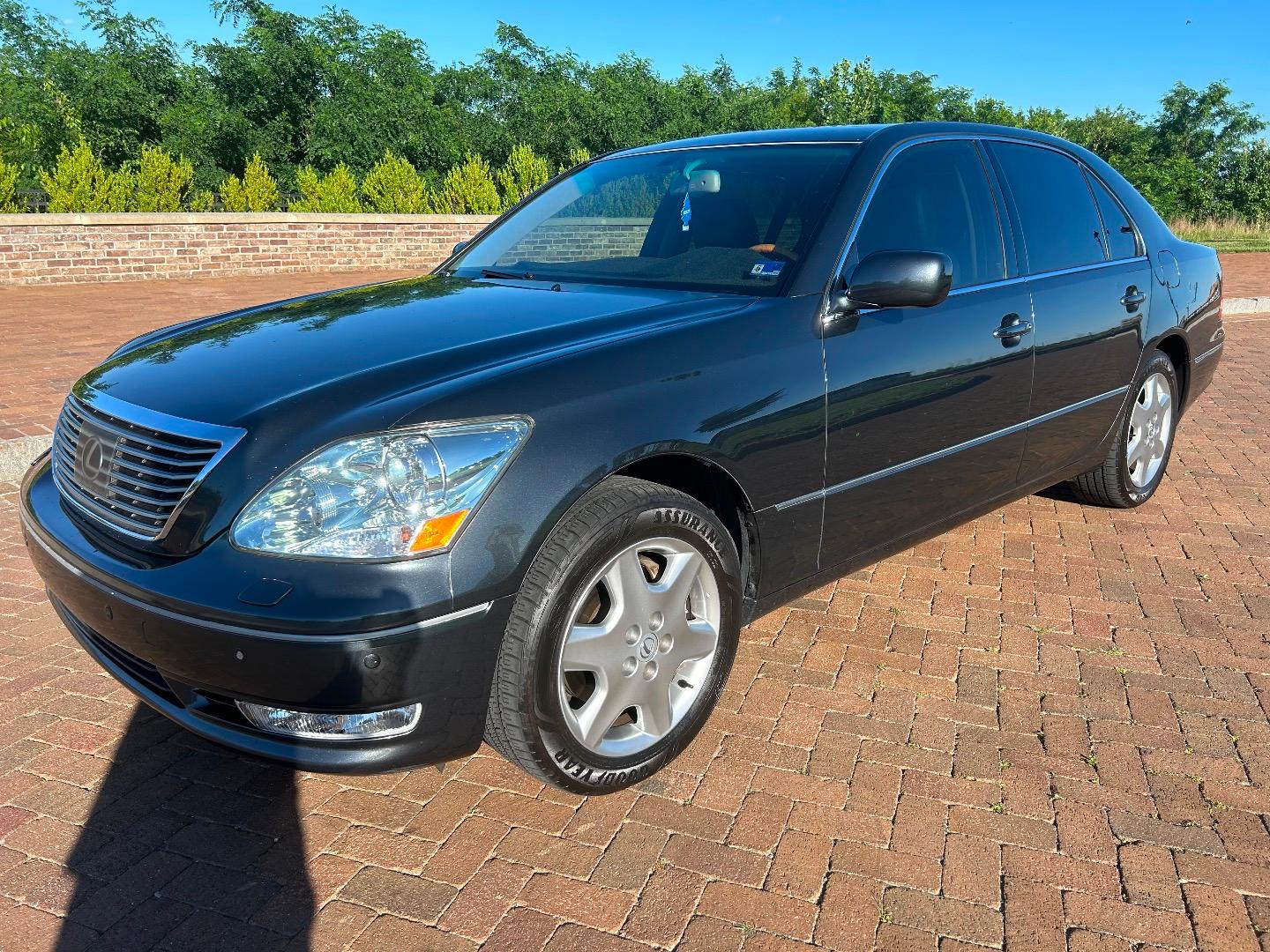 lexus ls 2004 JTHBN36F440165416 image lexus ls 2004 JTHBN36F440165416 image