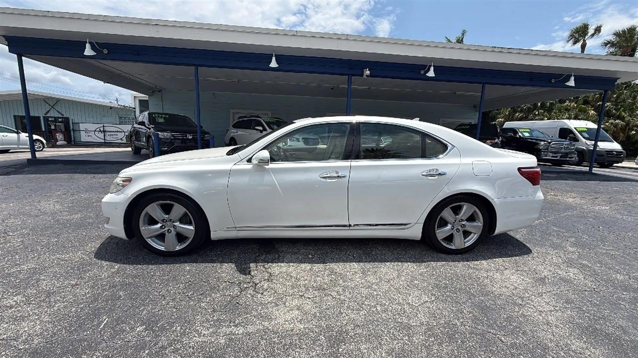 lexus ls 2011 JTHBL5EF8B5105819 image lexus ls 2011 JTHBL5EF8B5105819 image