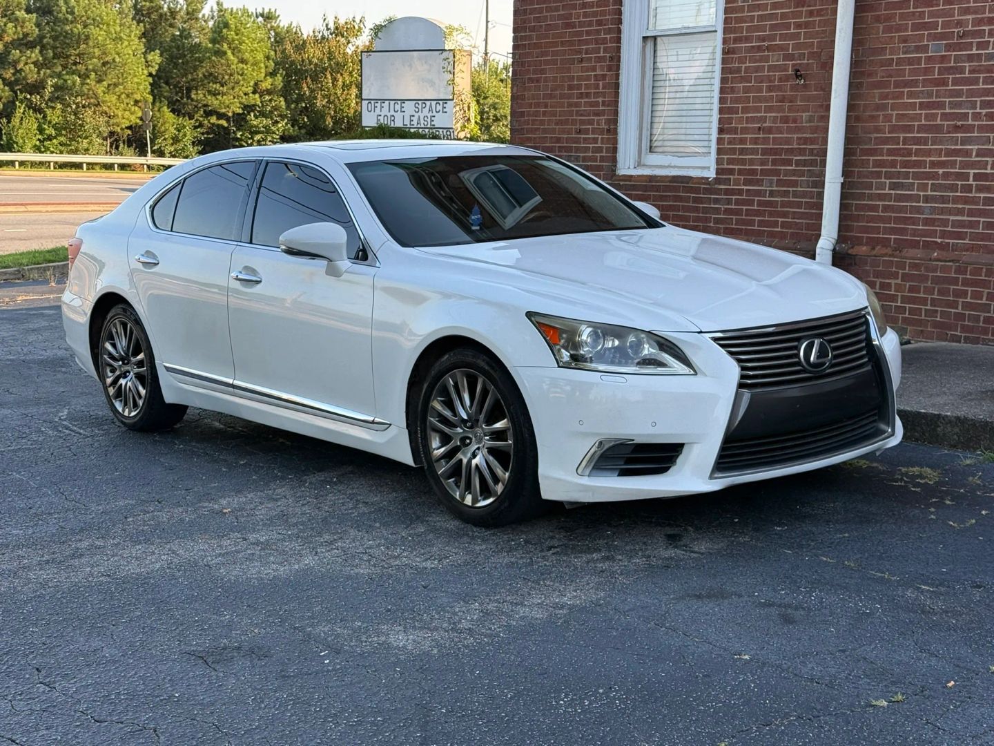 lexus ls 2013 JTHCL5EF4D5019222 image lexus ls 2013 JTHCL5EF4D5019222 image