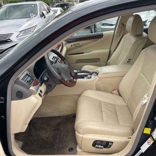lexus ls 2013 JTHGL5EF2D5048011 image lexus ls 2013 JTHGL5EF2D5048011 image