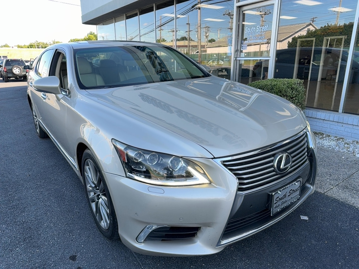 lexus ls 2013 JTHGL5EF8D5046862 image lexus ls 2013 JTHGL5EF8D5046862 image