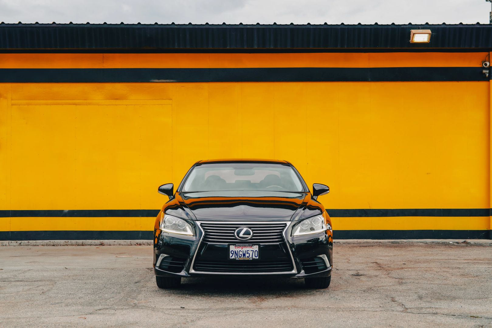 lexus ls 2014 JTHBL5EF4E5129989 image lexus ls 2014 JTHBL5EF4E5129989 image