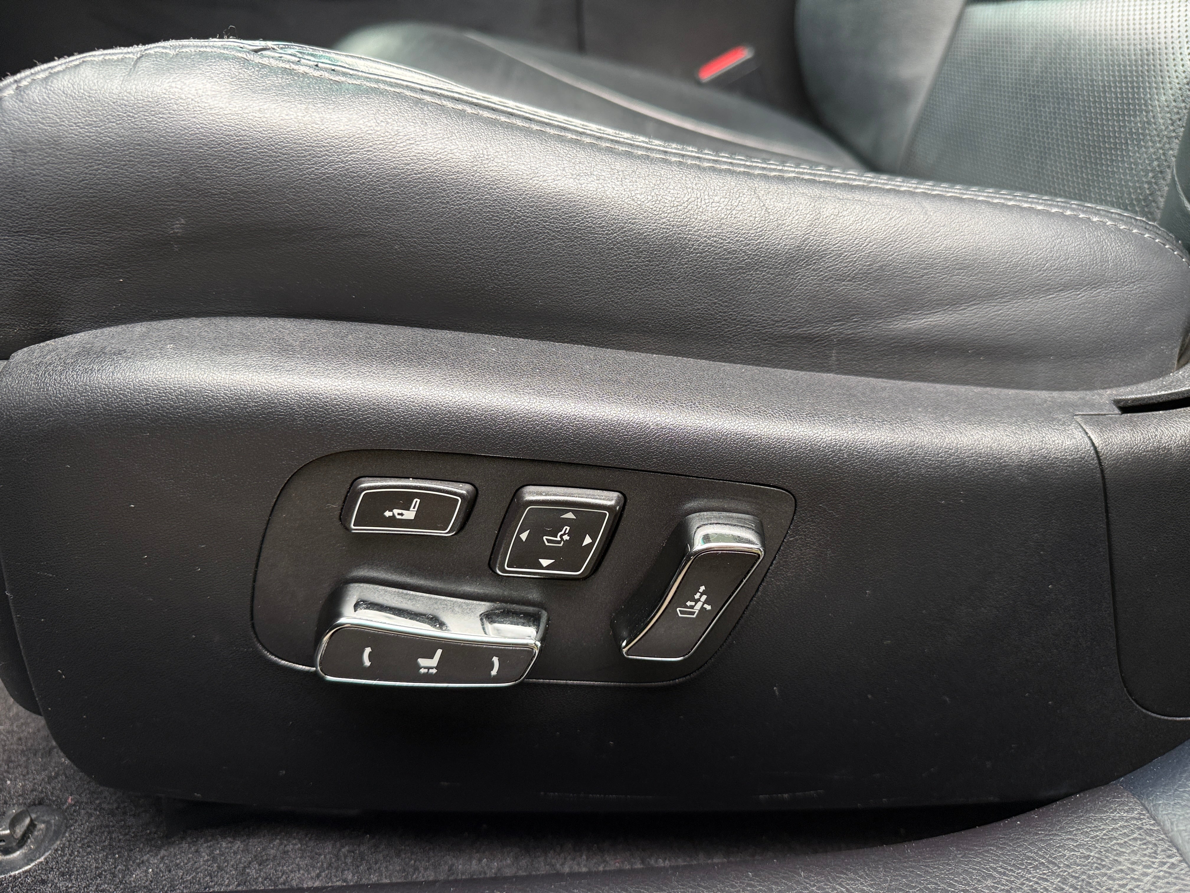lexus ls 2015 JTHBL5EF9F5136468 image lexus ls 2015 JTHBL5EF9F5136468 image