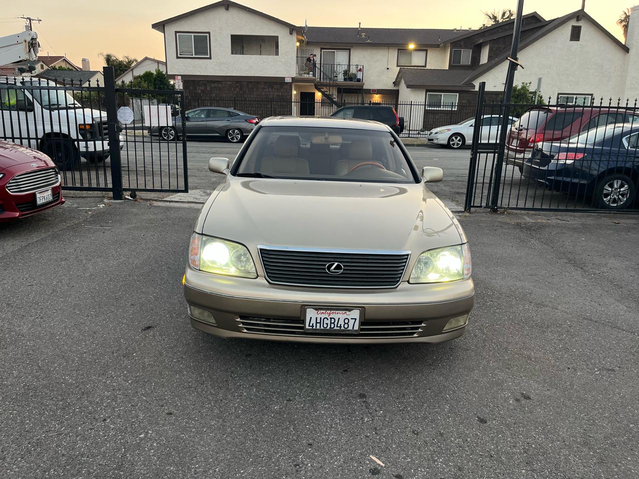 lexus ls 1999 JT8BH28F6X0164352 image lexus ls 1999 JT8BH28F6X0164352 image