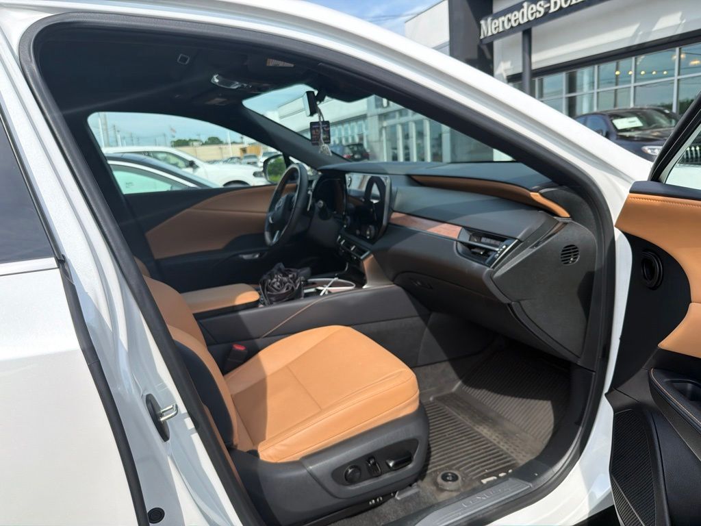 lexus rx 2023 2T2BAMBA7PC018624 image lexus rx 2023 2T2BAMBA7PC018624 image
