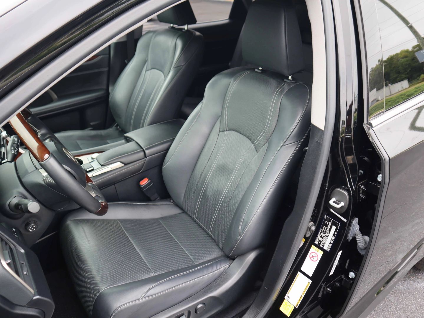 lexus rx 2019 JTJGZKCAXK2013797 image lexus rx 2019 JTJGZKCAXK2013797 image