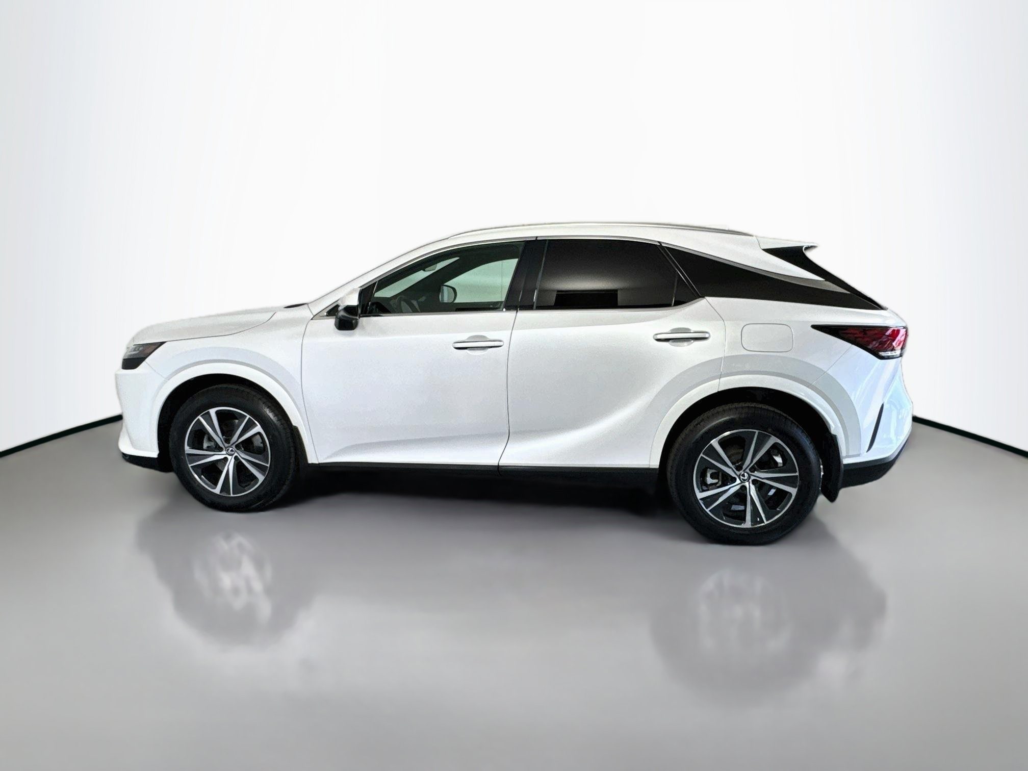 lexus rx 2024 2T2BAMCA5RC066897 image lexus rx 2024 2T2BAMCA5RC066897 image