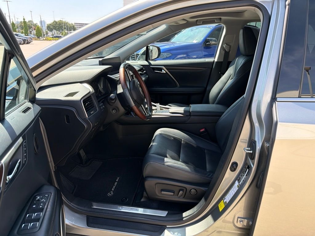 lexus rx 2022 2T2HZMAA1NC219551 image lexus rx 2022 2T2HZMAA1NC219551 image