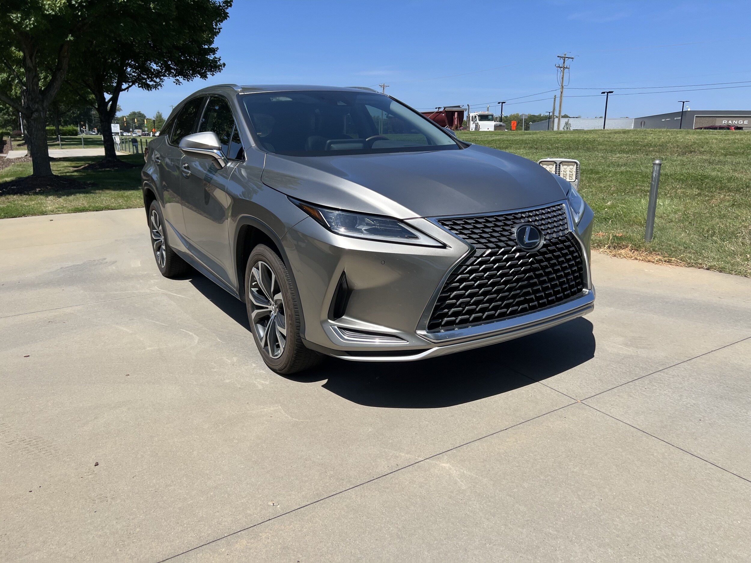 lexus rx 2022 2T2HZMAA1NC223325 image lexus rx 2022 2T2HZMAA1NC223325 image