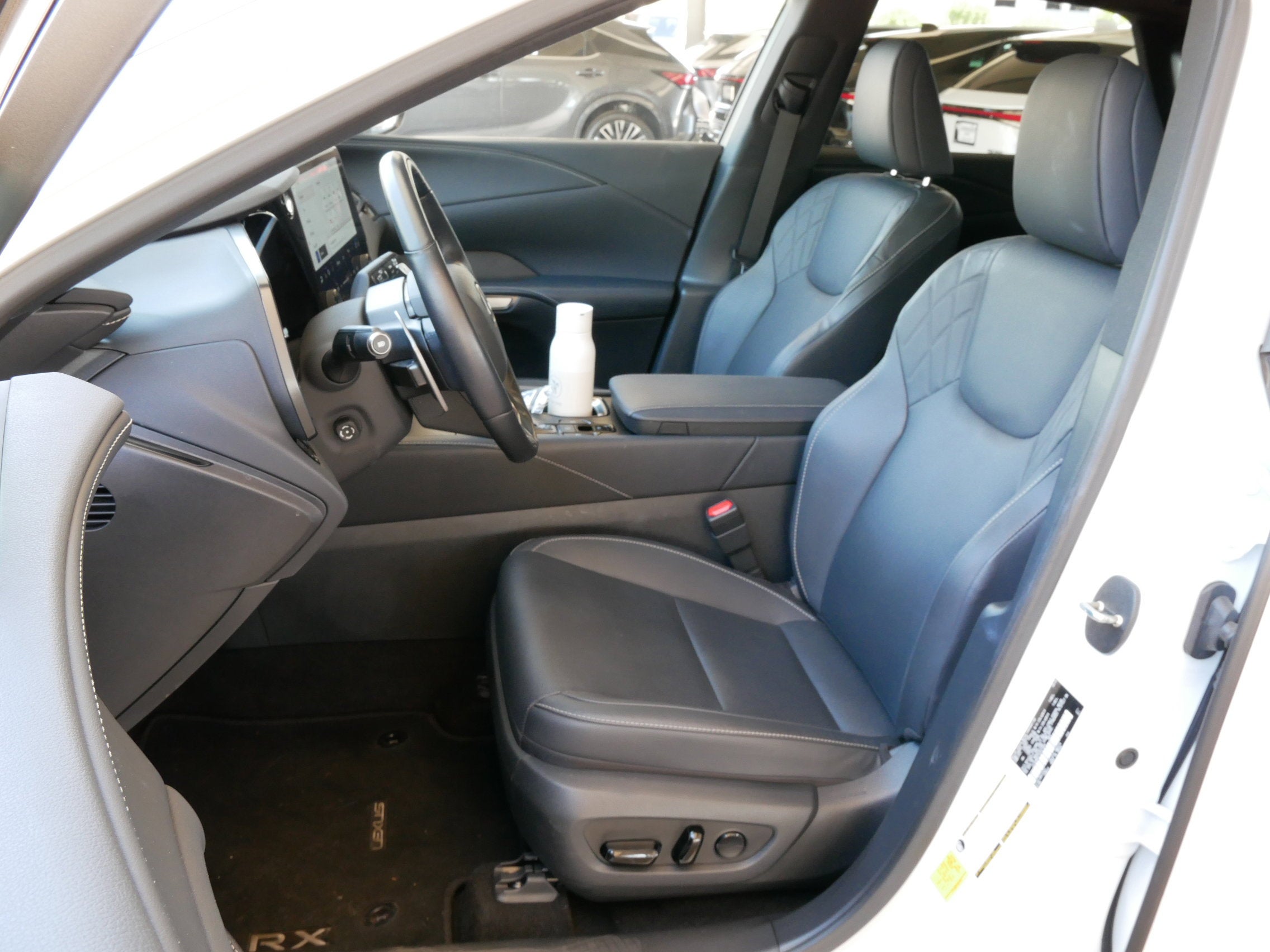 lexus rx 2025 JTJCHMAA7S2027429 image lexus rx 2025 JTJCHMAA7S2027429 image