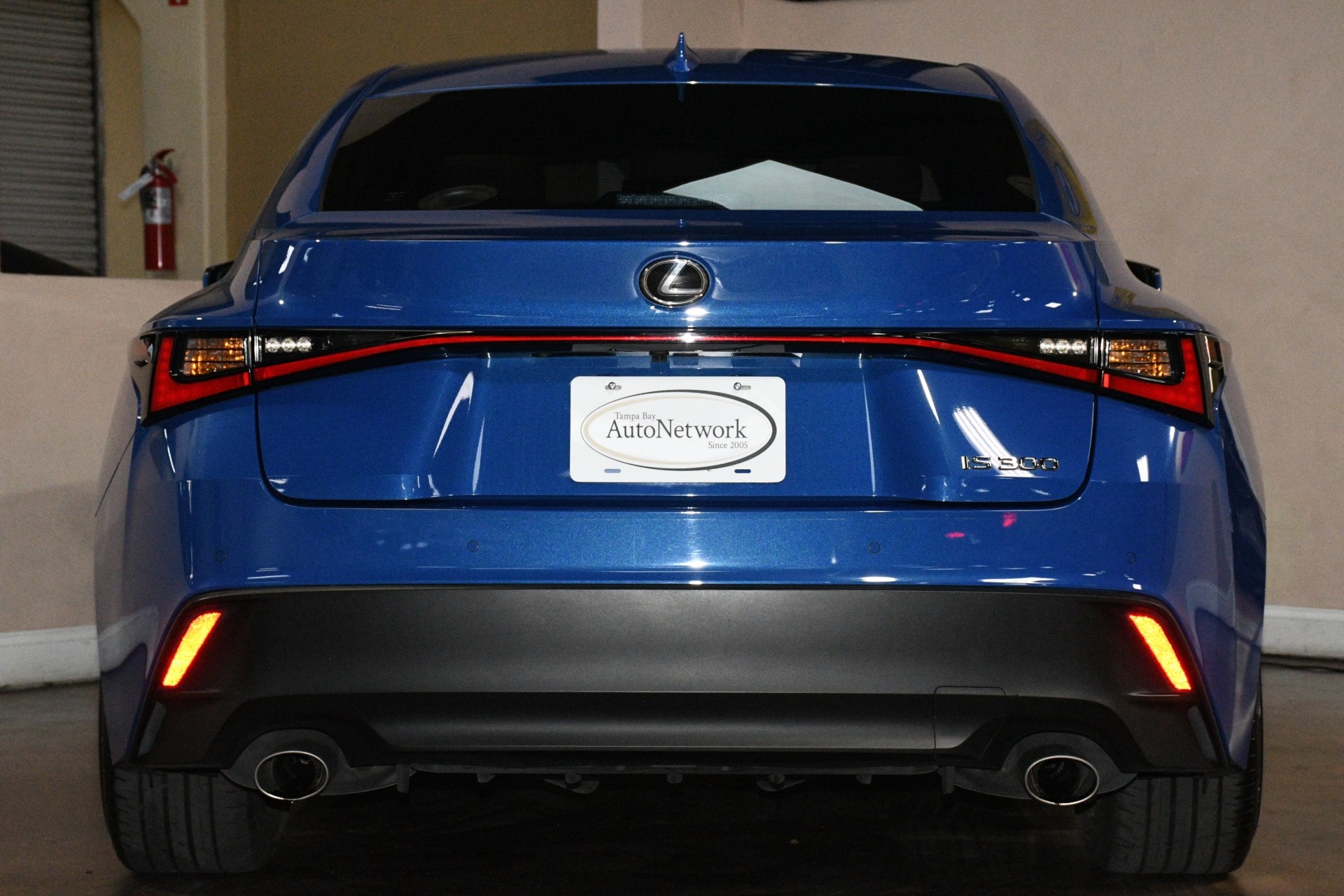 lexus is 2023 JTHDA1D21P5123172 image lexus is 2023 JTHDA1D21P5123172 image