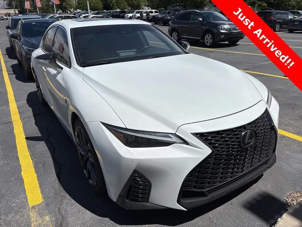lexus is 2023 JTHGZ1B26P5067223 image lexus is 2023 JTHGZ1B26P5067223 image