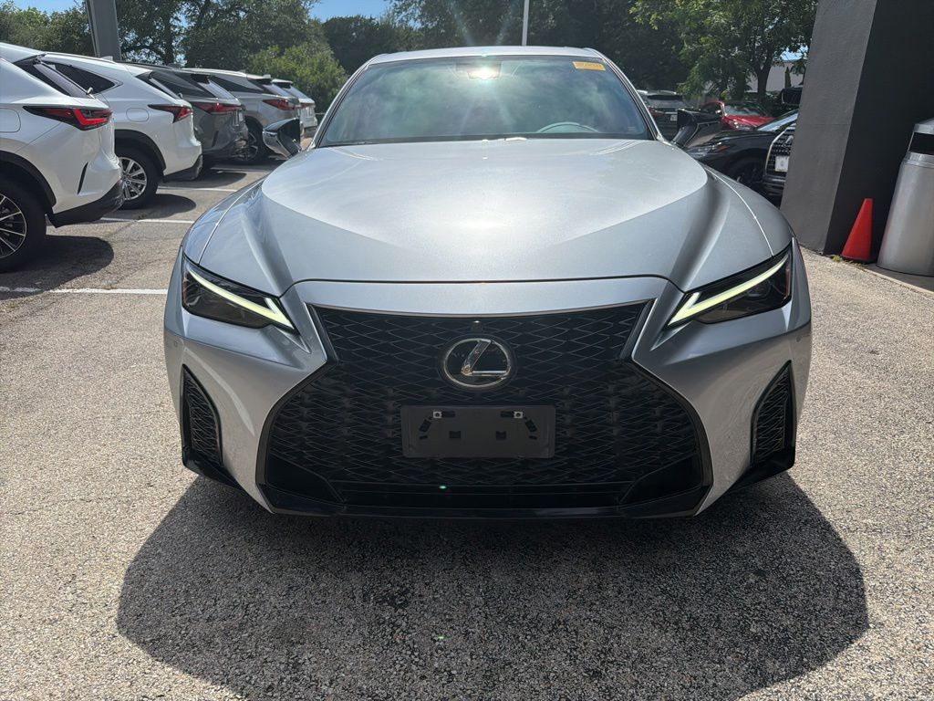lexus is 2023 JTHGZ1B27P5065559 image lexus is 2023 JTHGZ1B27P5065559 image