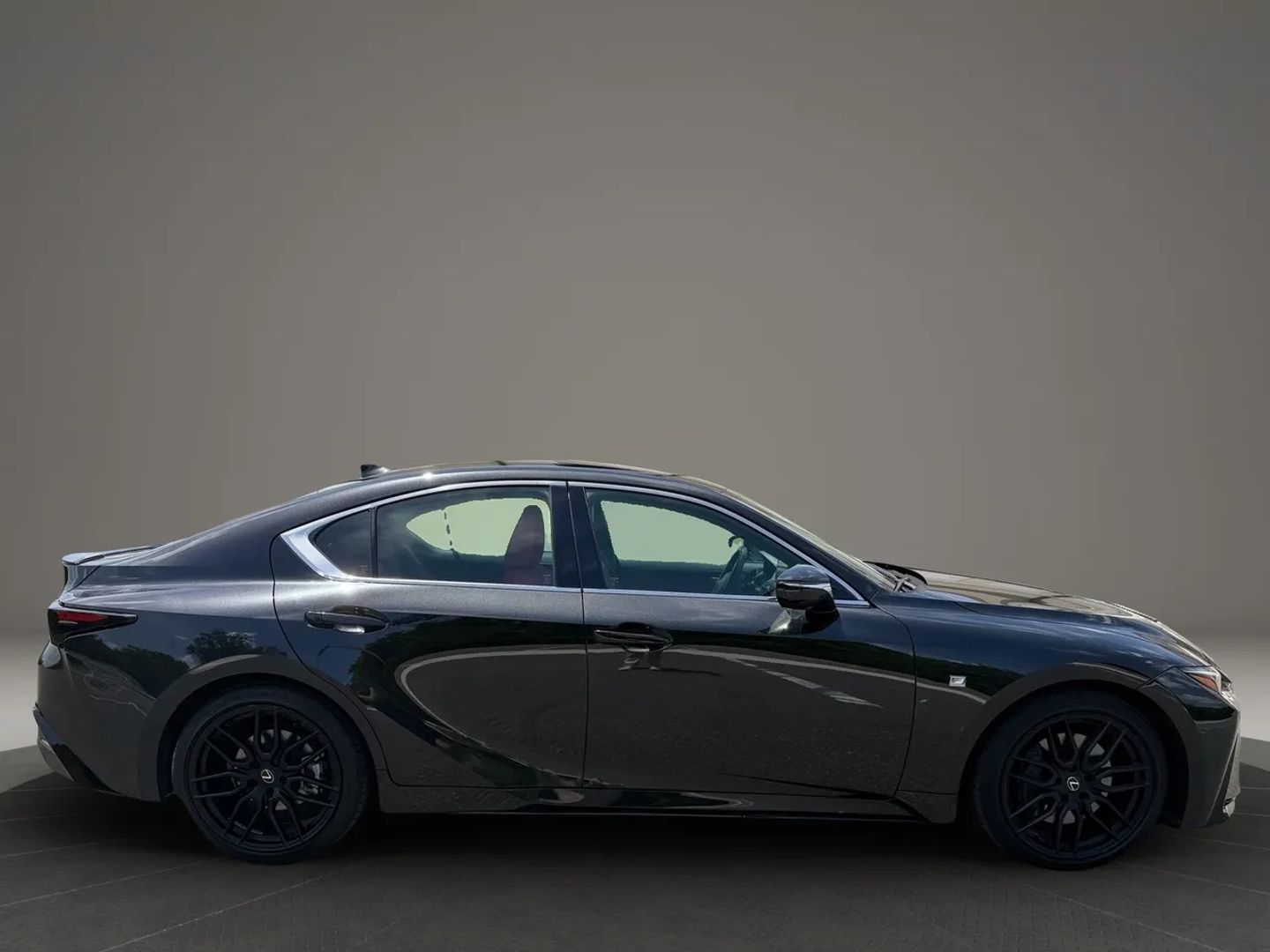 lexus is 2023 JTHGZ1B28P5071645 image lexus is 2023 JTHGZ1B28P5071645 image