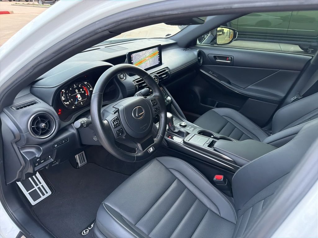 lexus is 2023 JTHGZ1B2XP5070593 image lexus is 2023 JTHGZ1B2XP5070593 image