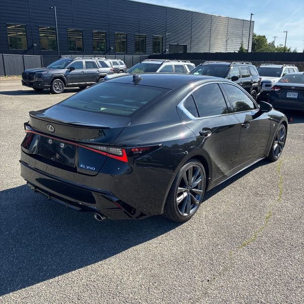 lexus is 2023 JTHGZ1B25P5059209 image lexus is 2023 JTHGZ1B25P5059209 image