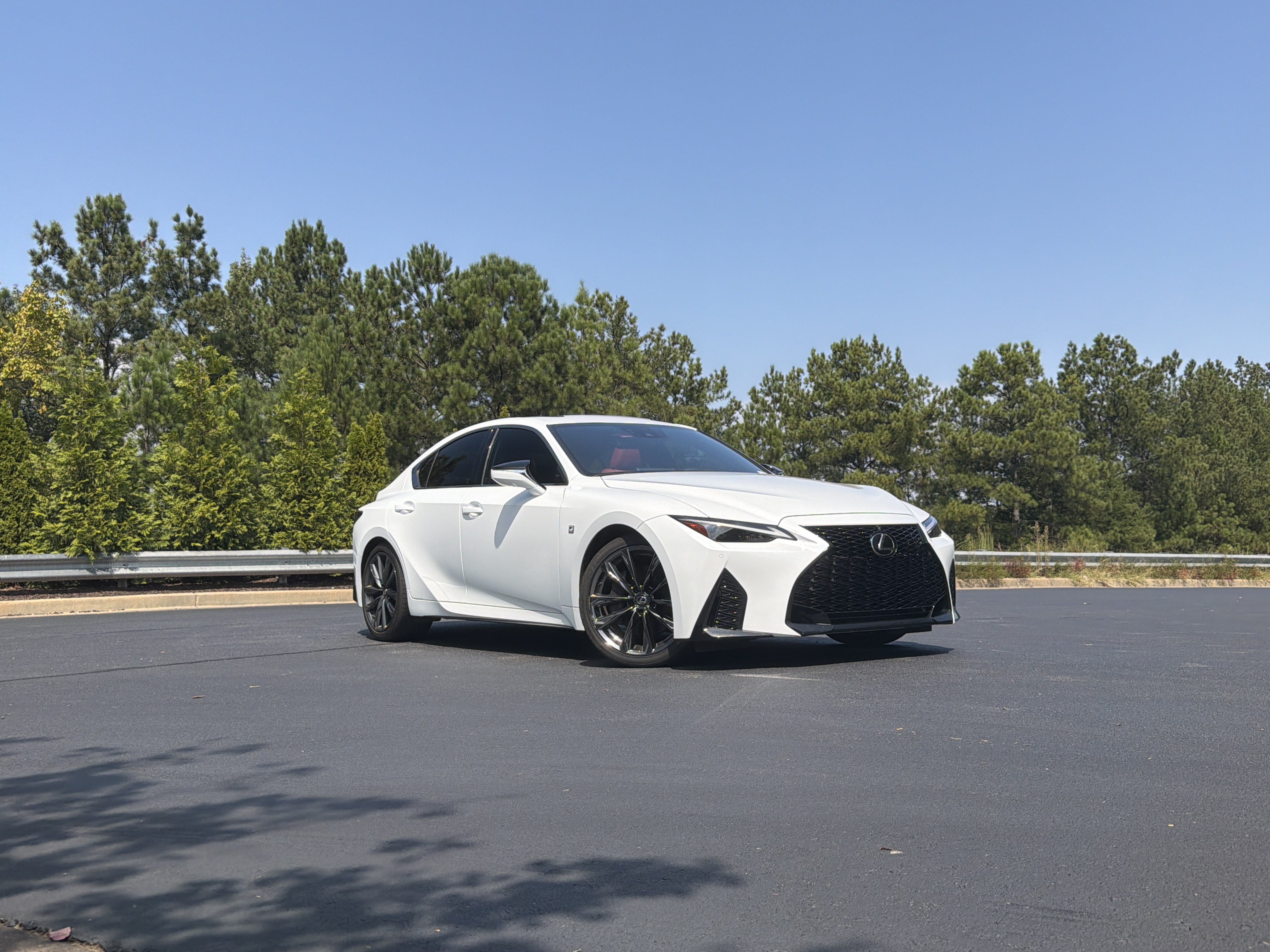 lexus is 2023 JTHGZ1B27P5063343 image lexus is 2023 JTHGZ1B27P5063343 image