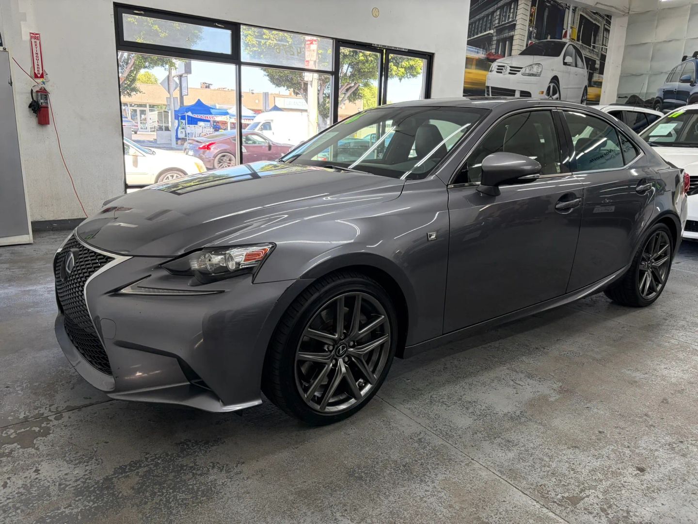 lexus is 2016 JTHBA1D25G5006167 image lexus is 2016 JTHBA1D25G5006167 image