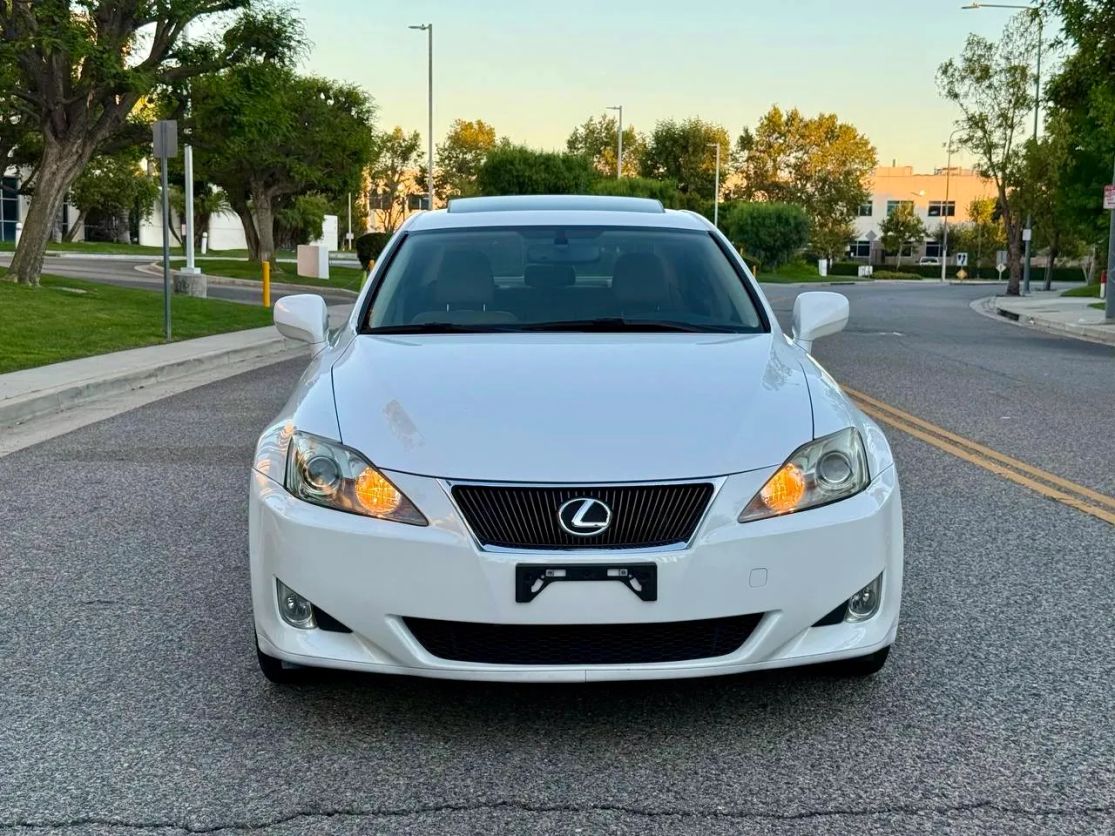 lexus is 2008 JTHBK262185073222 image lexus is 2008 JTHBK262185073222 image