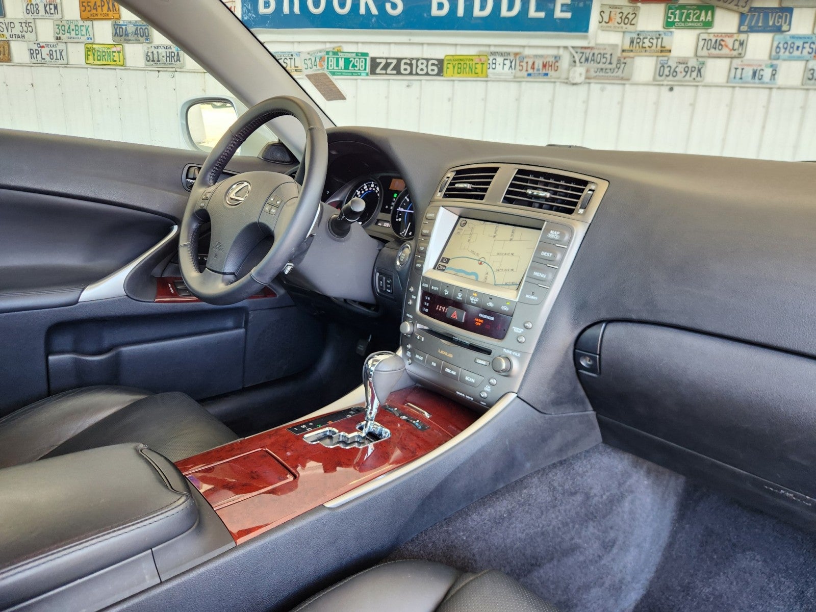 lexus is 2008 JTHCK262485016419 image lexus is 2008 JTHCK262485016419 image