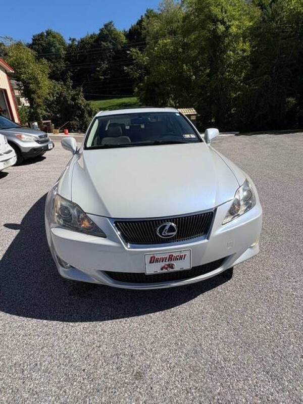 lexus is 2008 JTHCK262X85024010 image lexus is 2008 JTHCK262X85024010 image