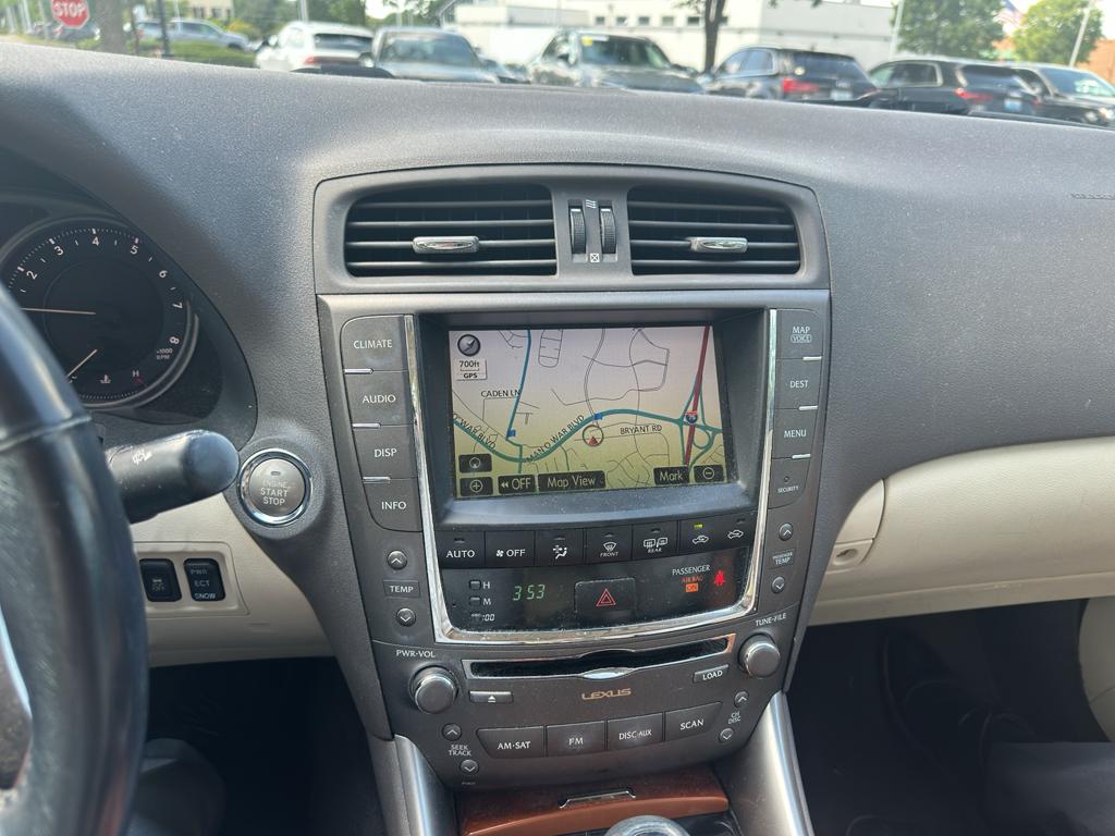 lexus is 2009 JTHCK262492028332 image lexus is 2009 JTHCK262492028332 image