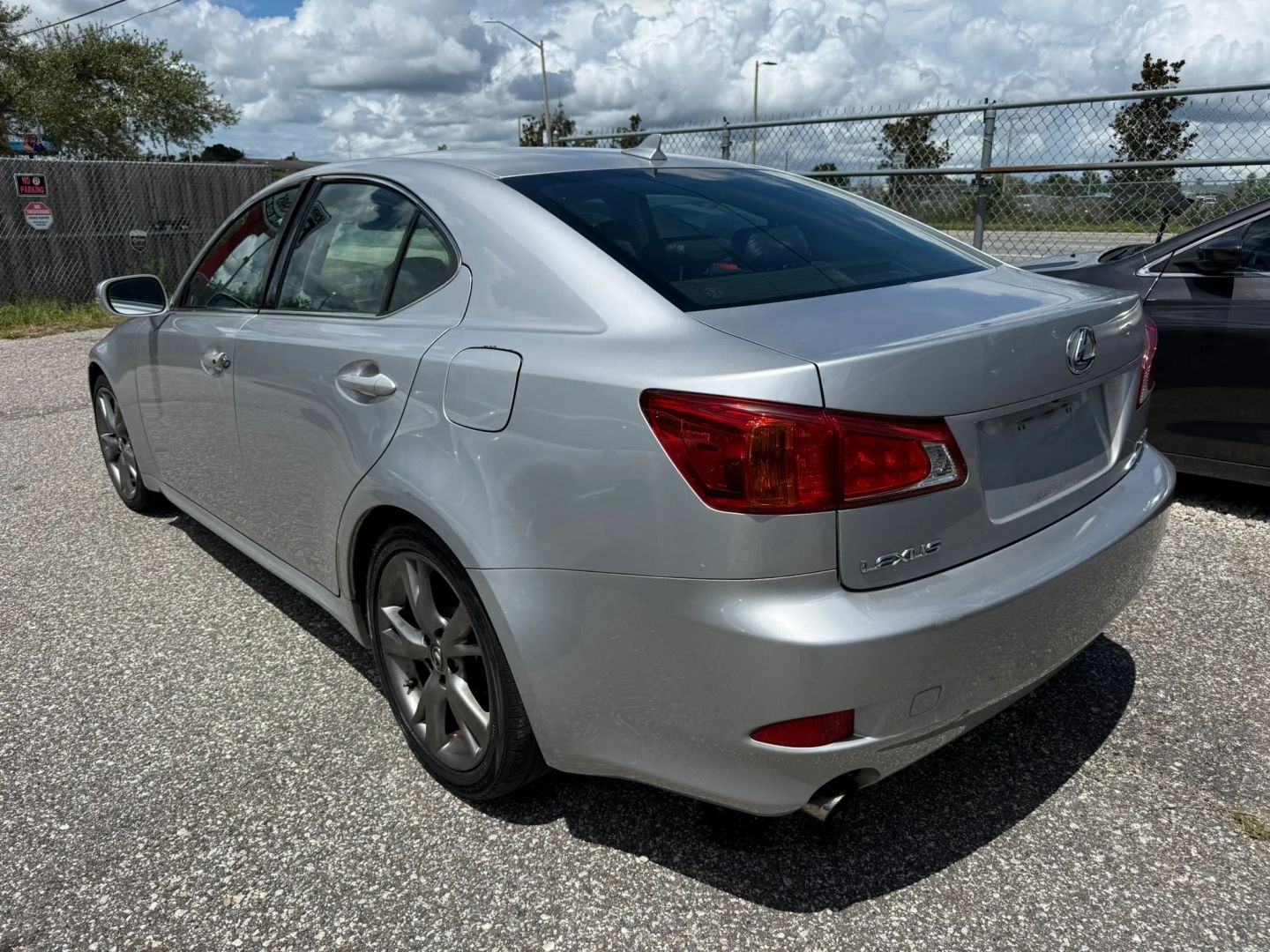 lexus is 2009 JTHBK262692083294 image lexus is 2009 JTHBK262692083294 image