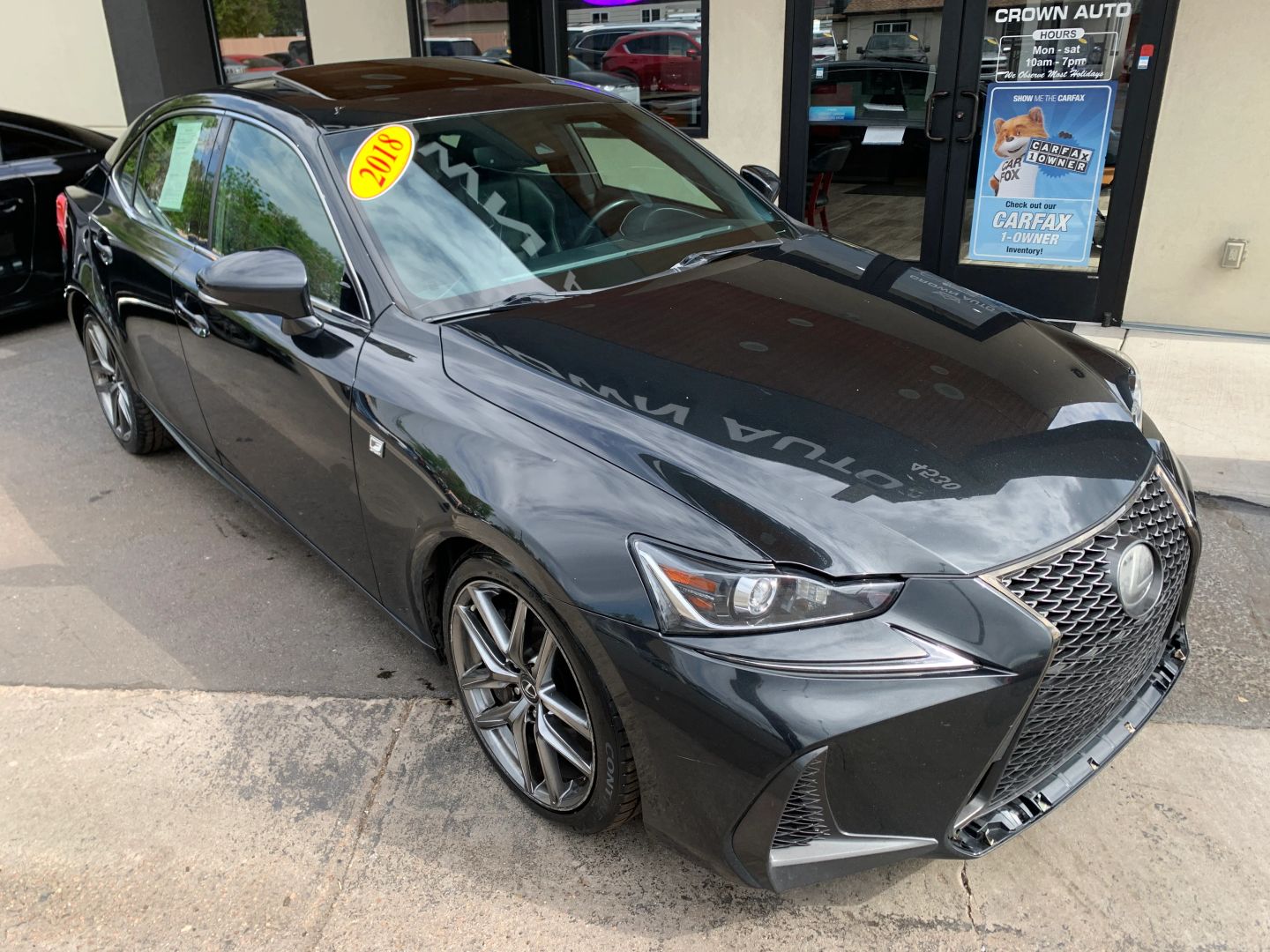 lexus is 2018 JTHCZ1D2XJ5014804 image lexus is 2018 JTHCZ1D2XJ5014804 image