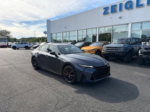 lexus is 2026 JTHGZ1E27T5047567 image lexus is 2026 JTHGZ1E27T5047567 image