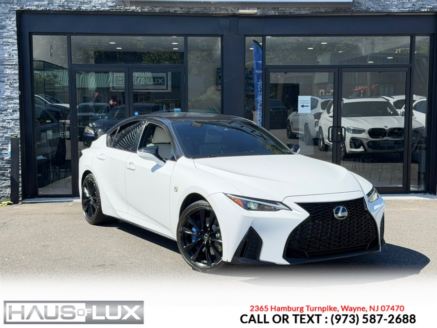 lexus is 2021 JTHGZ1E26M5018739 image lexus is 2021 JTHGZ1E26M5018739 image