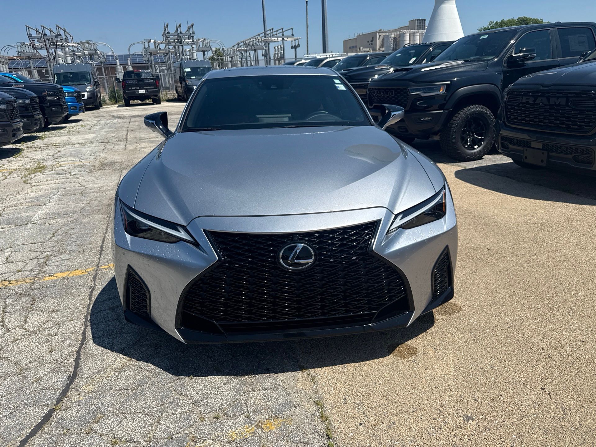 lexus is 2021 JTHGZ1E27M5021181 image lexus is 2021 JTHGZ1E27M5021181 image