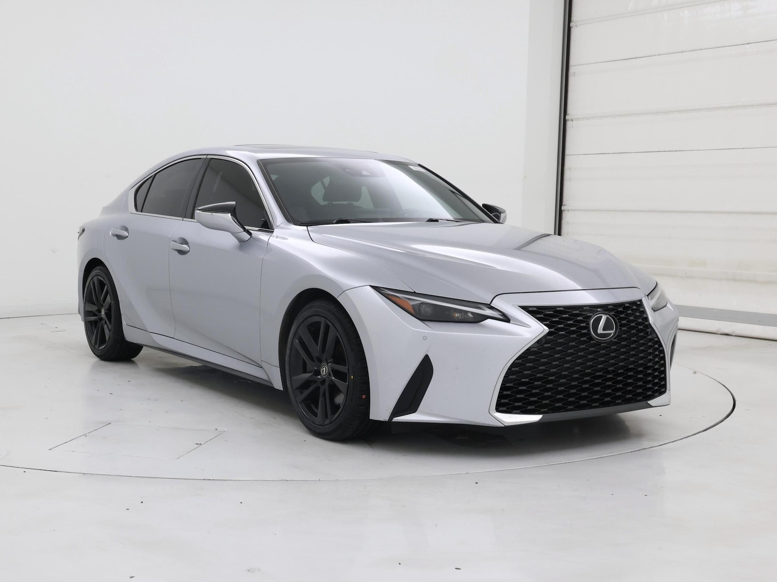 lexus is 2021 JTHCA1D25M5110206 image lexus is 2021 JTHCA1D25M5110206 image