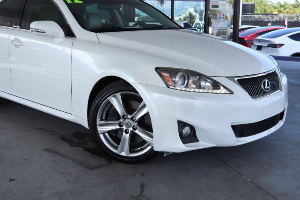 lexus is 2012 JTHBE5C22C5030725 image lexus is 2012 JTHBE5C22C5030725 image