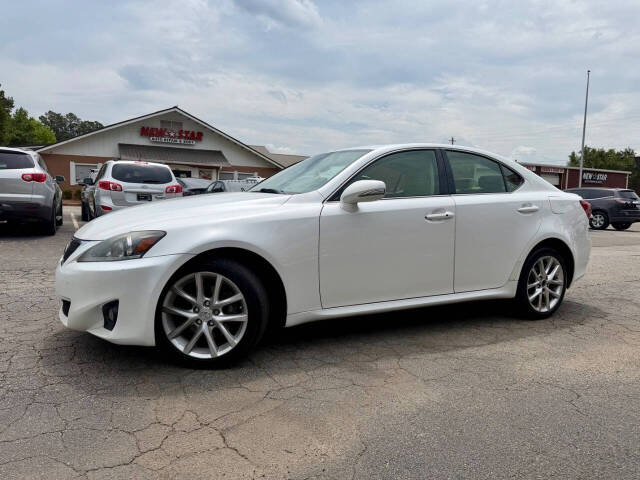 lexus is 2012 JTHCF5C25C5060450 image lexus is 2012 JTHCF5C25C5060450 image