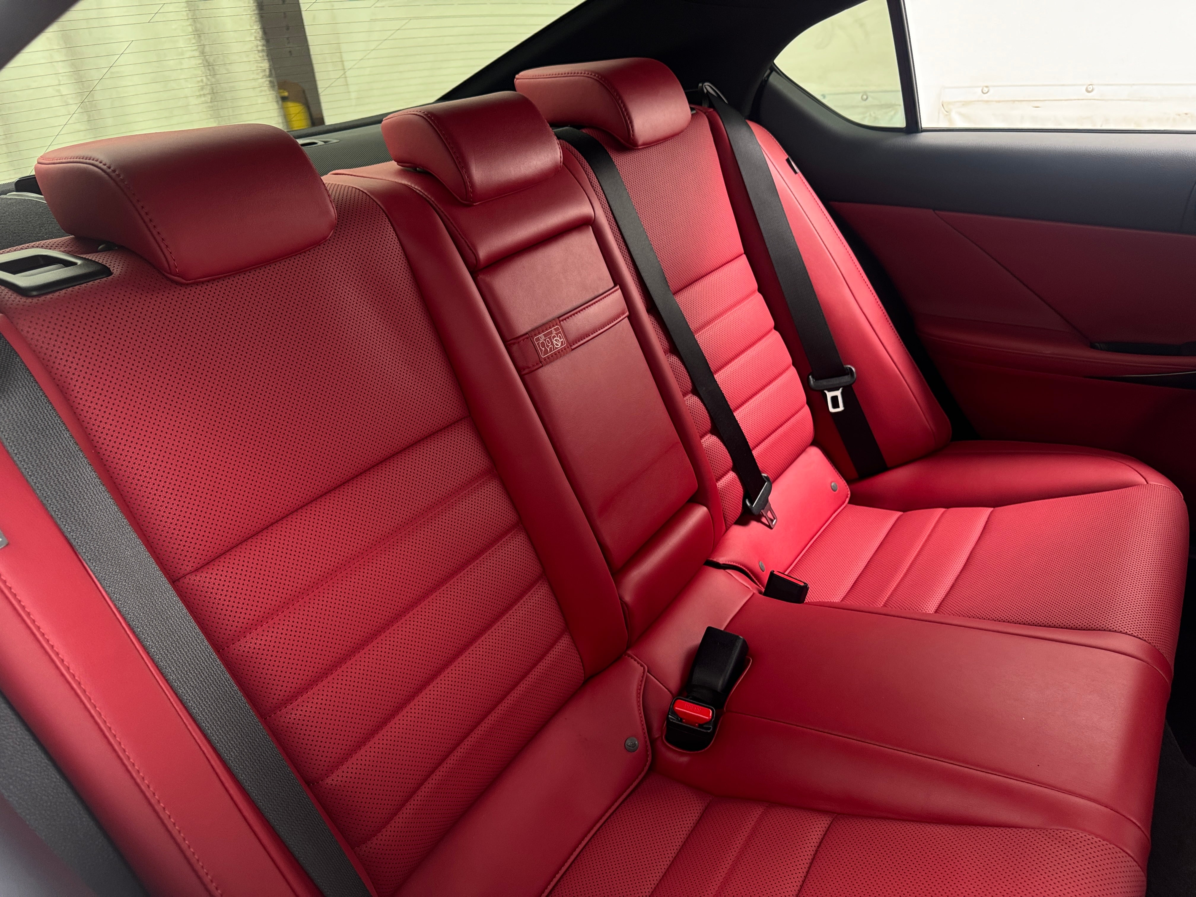 lexus is 2024 JTHGZ1B20R5076115 image lexus is 2024 JTHGZ1B20R5076115 image
