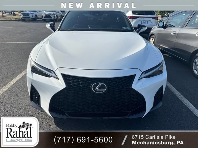 lexus is 2024 JTHGZ1E25R5035166 image lexus is 2024 JTHGZ1E25R5035166 image
