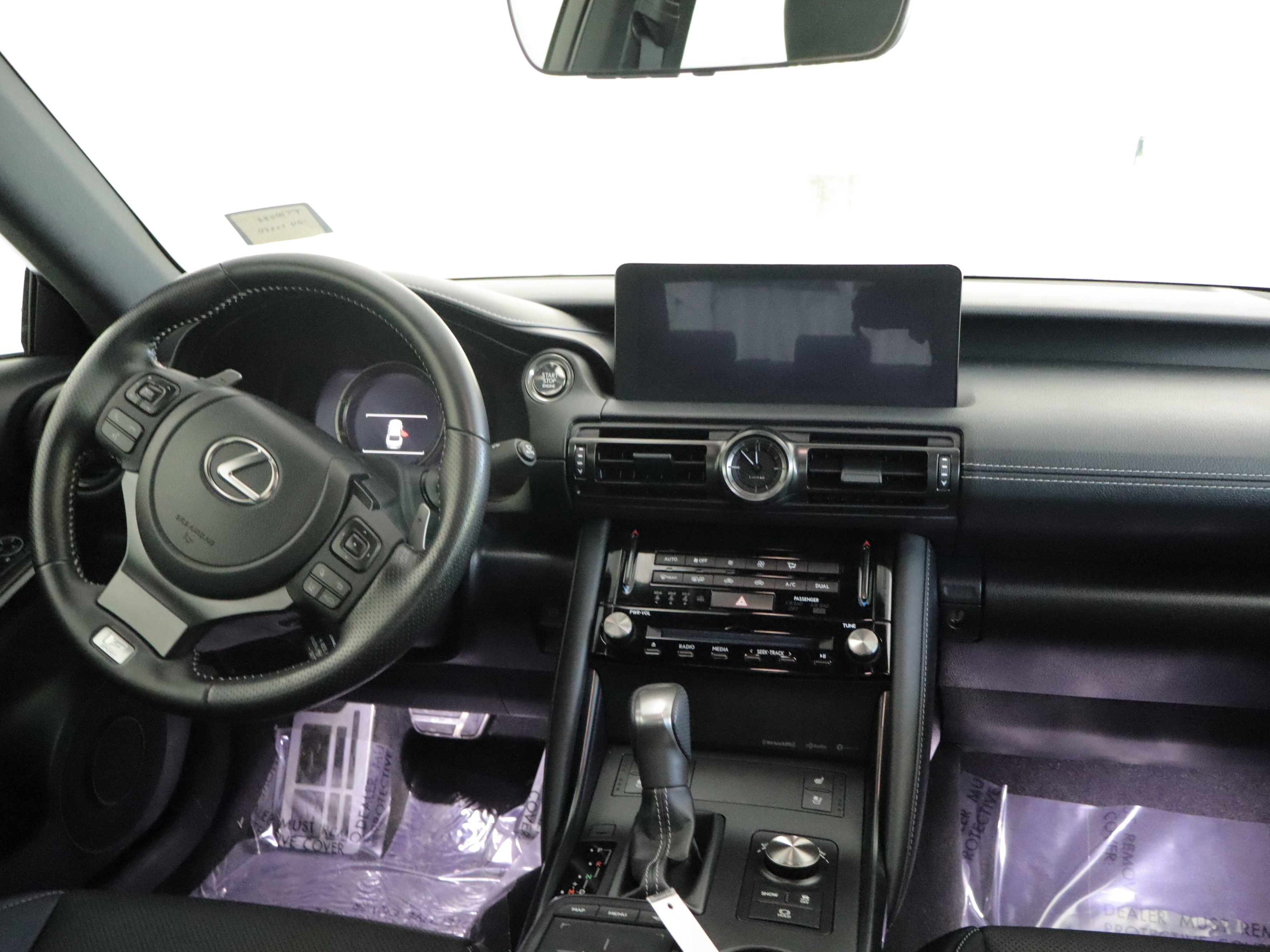 lexus is 2024 JTHGZ1E20R5037973 image lexus is 2024 JTHGZ1E20R5037973 image