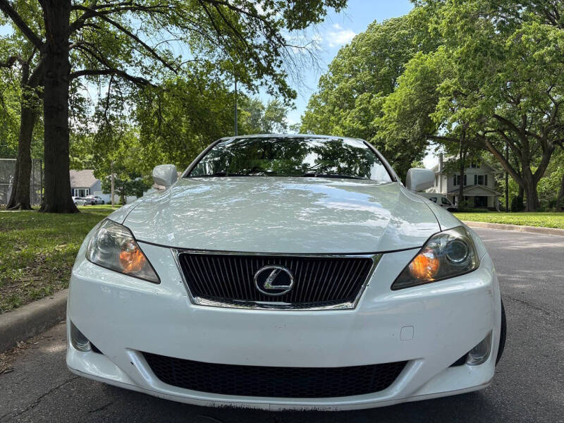lexus is 2006 JTHCK262762005994 image lexus is 2006 JTHCK262762005994 image