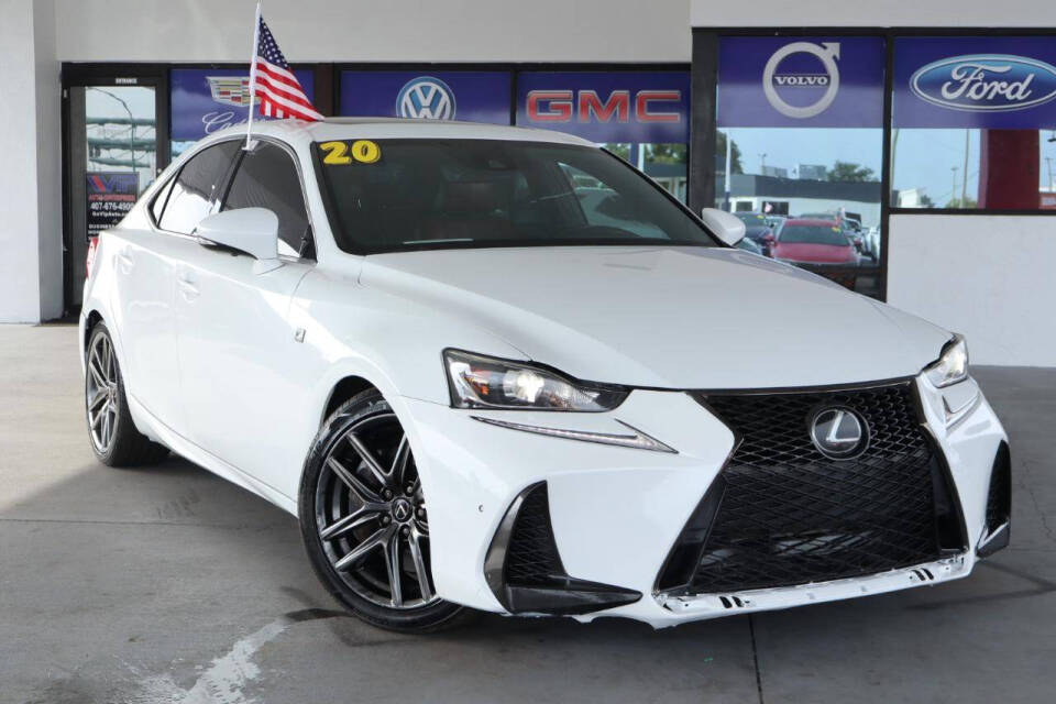 lexus is 2020 JTHGA1D20L5105429 image lexus is 2020 JTHGA1D20L5105429 image