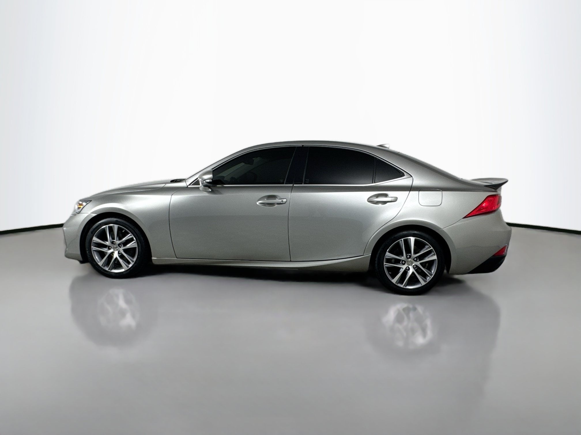 lexus is 2020 JTHD81F20L5041582 image lexus is 2020 JTHD81F20L5041582 image