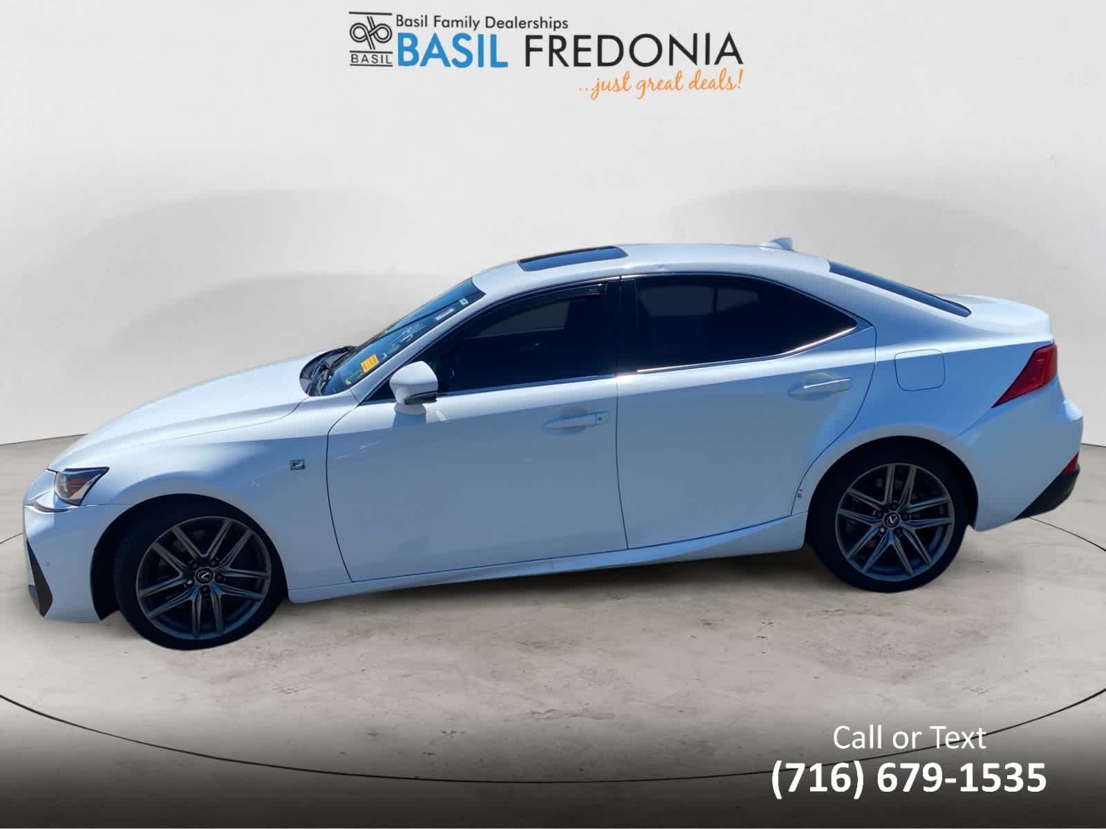 lexus is 2020 JTHGZ1E20L5017973 image lexus is 2020 JTHGZ1E20L5017973 image